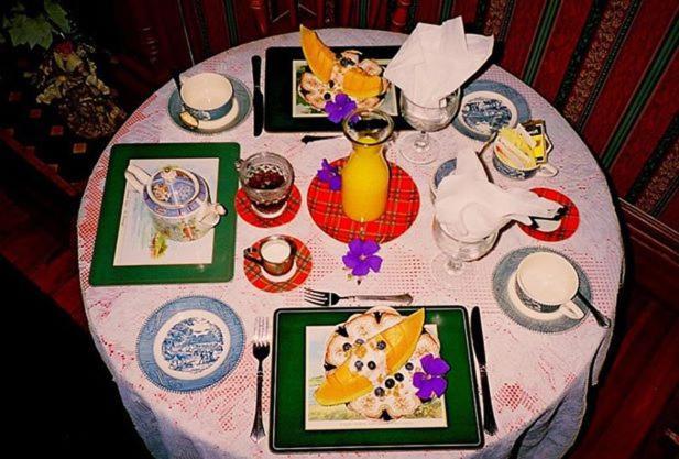 Shamrock Thistle & Crown B&B Weirsdale Dış mekan fotoğraf