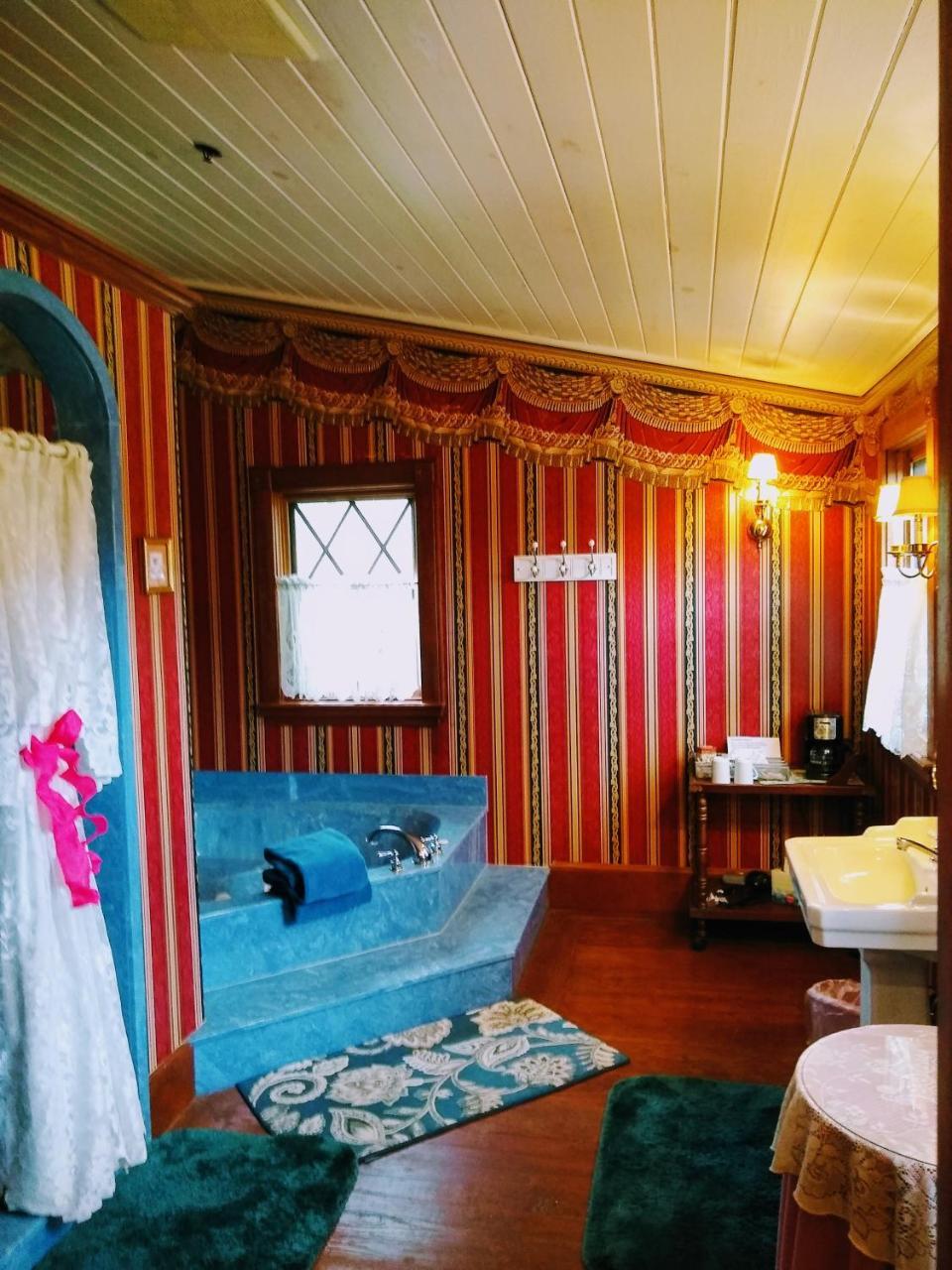 Shamrock Thistle & Crown B&B Weirsdale Dış mekan fotoğraf